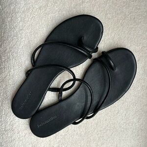 Reformation Ludlow Sandals